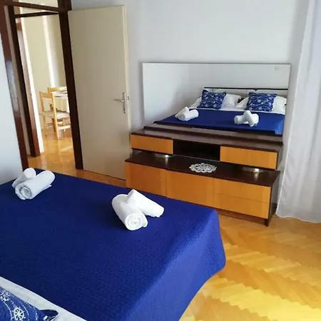 Lejlighed Apartman Toula *