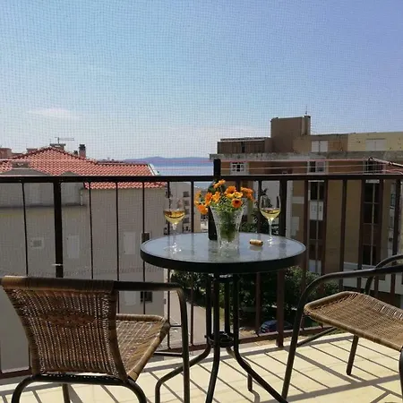 Apartman Toula * Makarska