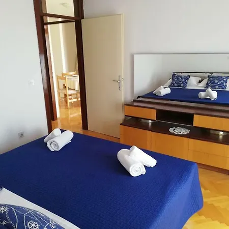 Lejlighed Apartman Toula