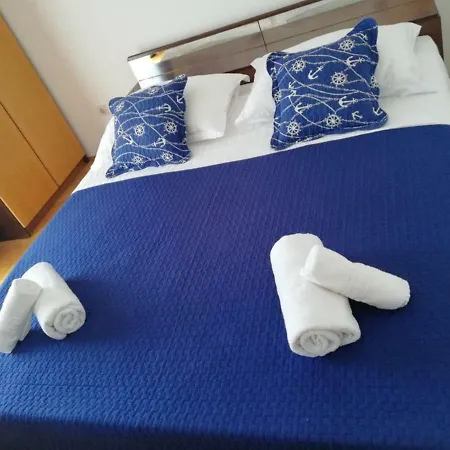Apartman Toula アパート